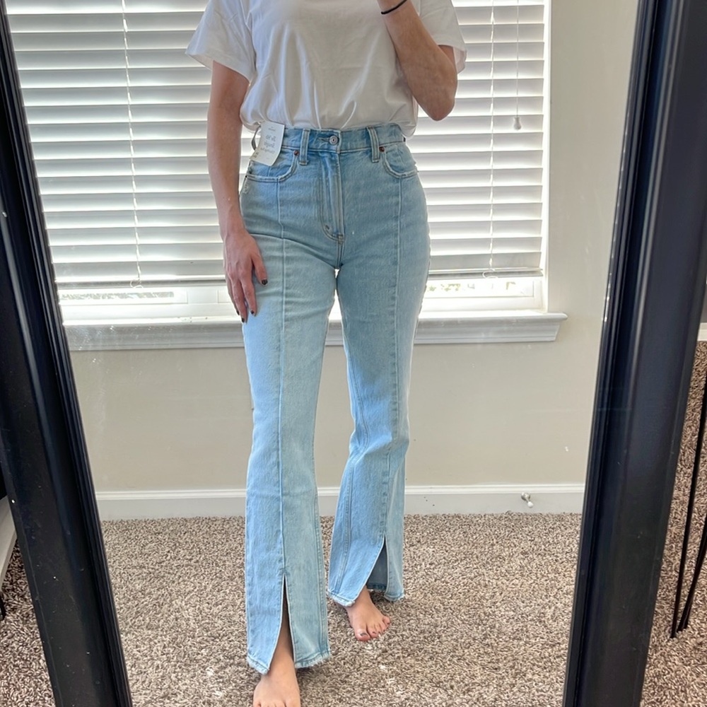 ✨A&F 90s Straight Ultra High Rise